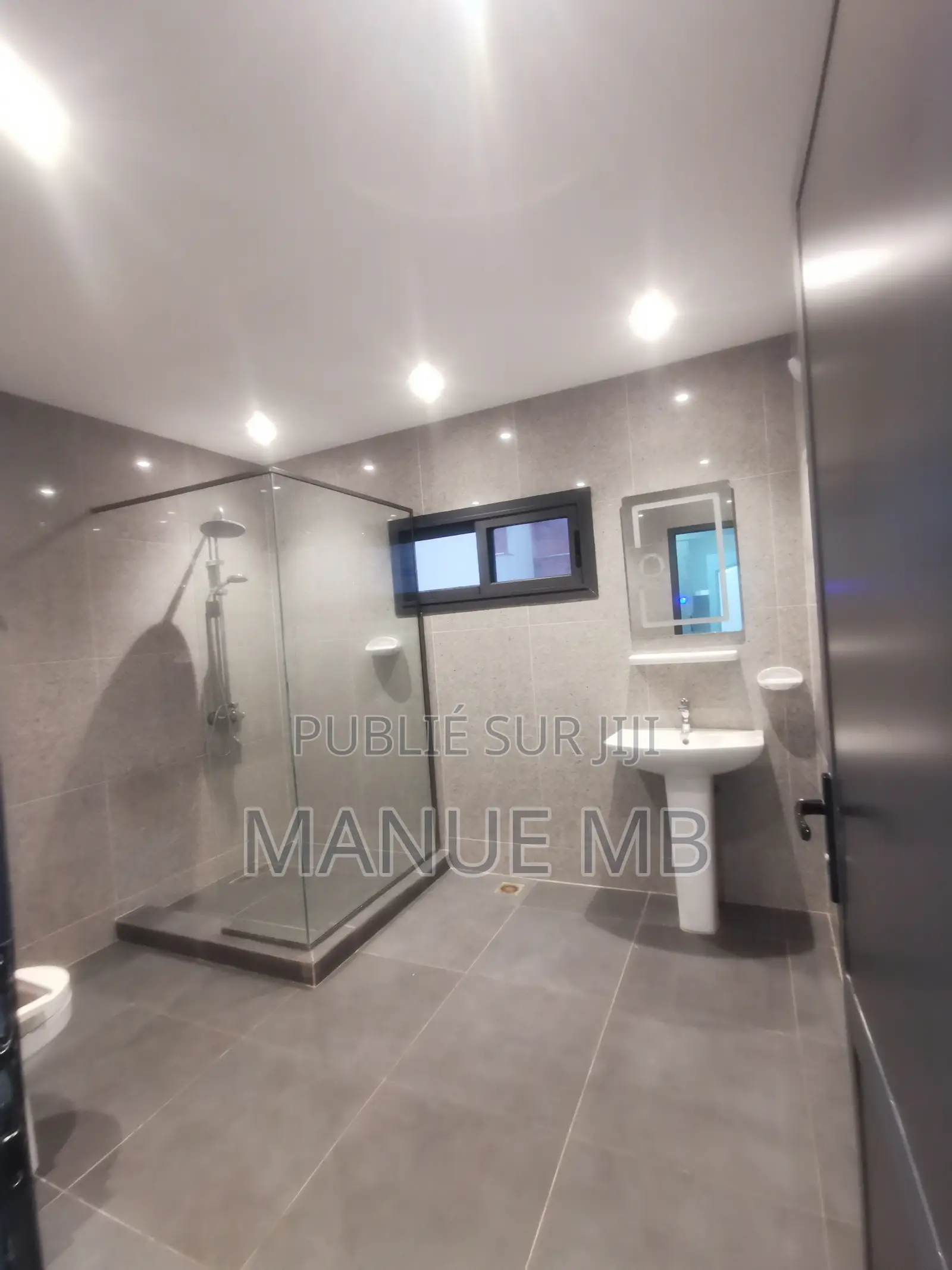 4chbre Villa dans Patricia, Mermoz Sacré-Cœur à Louer