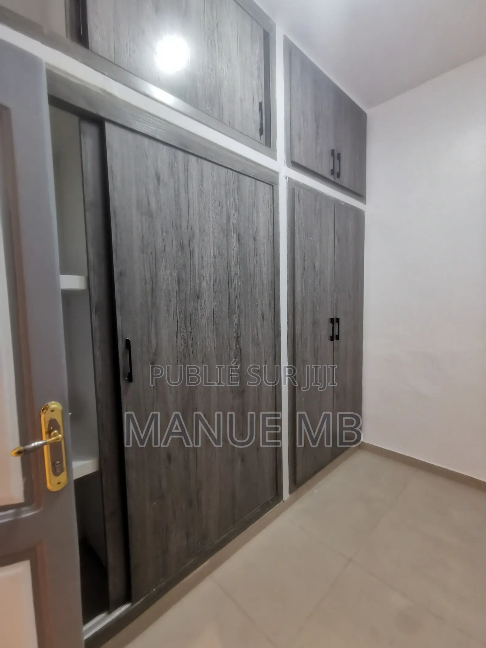 4chbre Villa dans Patricia, Mermoz Sacré-Cœur à Louer