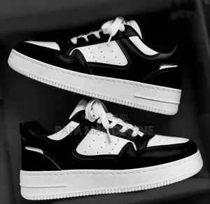 Baskets Sneakers Noir Blanc Style Streetwear - T.[ 42 ,43,44]