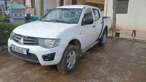 Mitsubishi L200 2015 Blanc