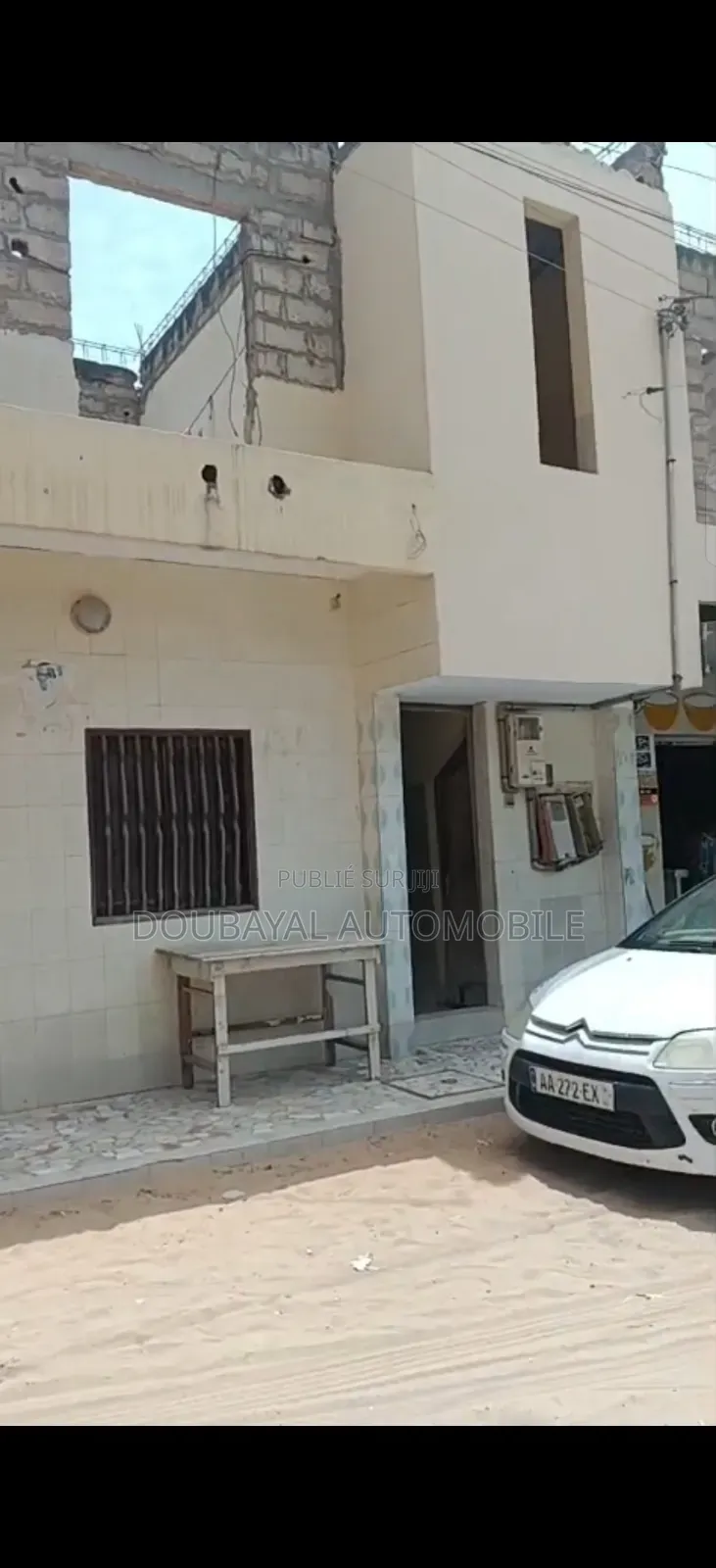 3chbre Villa dans Nord Foire, Dakar Plateau à Vendre