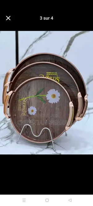 Lot / Set De 3 Plateaux De Service Ronds Avec Poignées Dorées