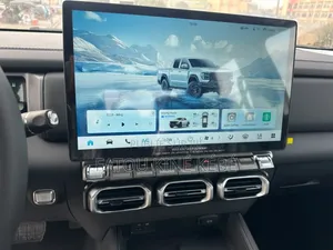 Nouveau Voiture 2025 Gris