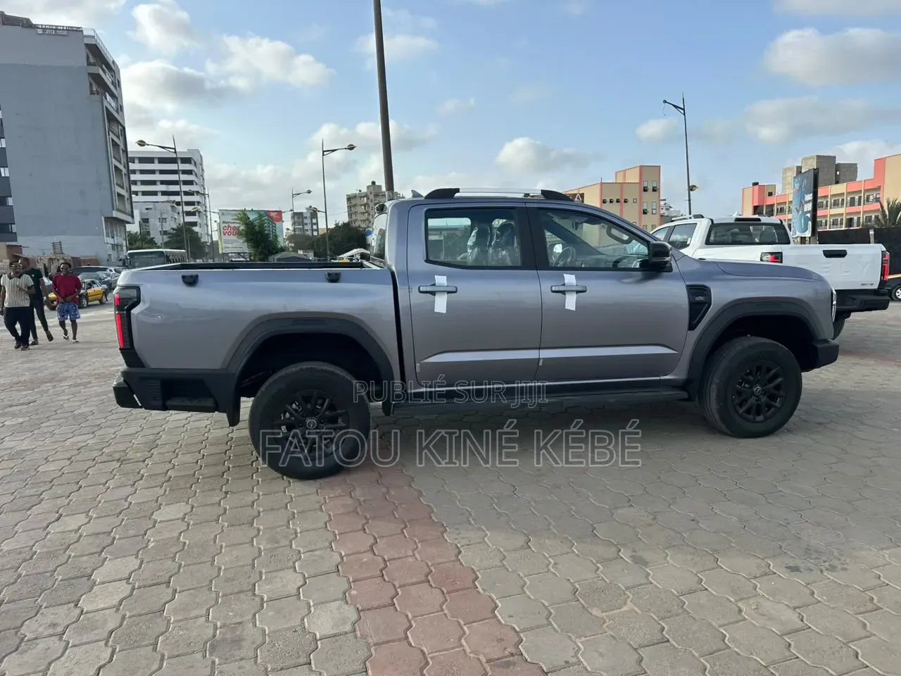 Nouveau Voiture 2025 Gris
