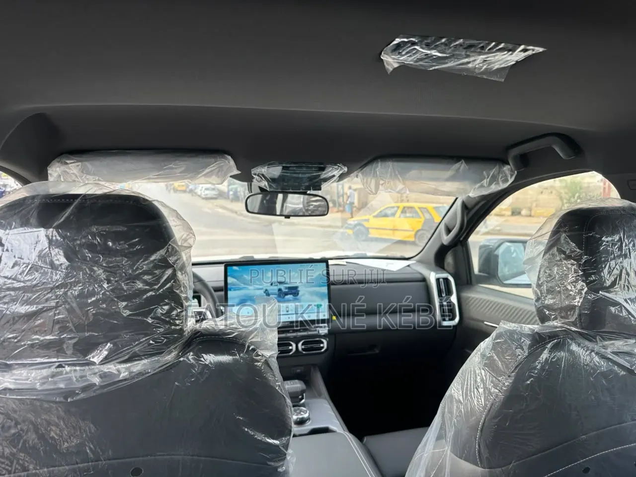 Nouveau Voiture 2025 Gris