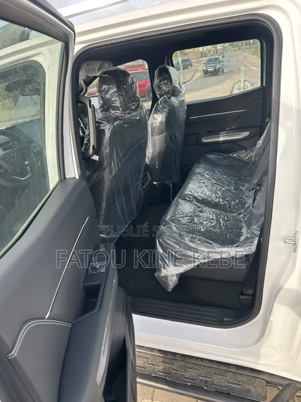 Nouveau Voiture 2025 Gris