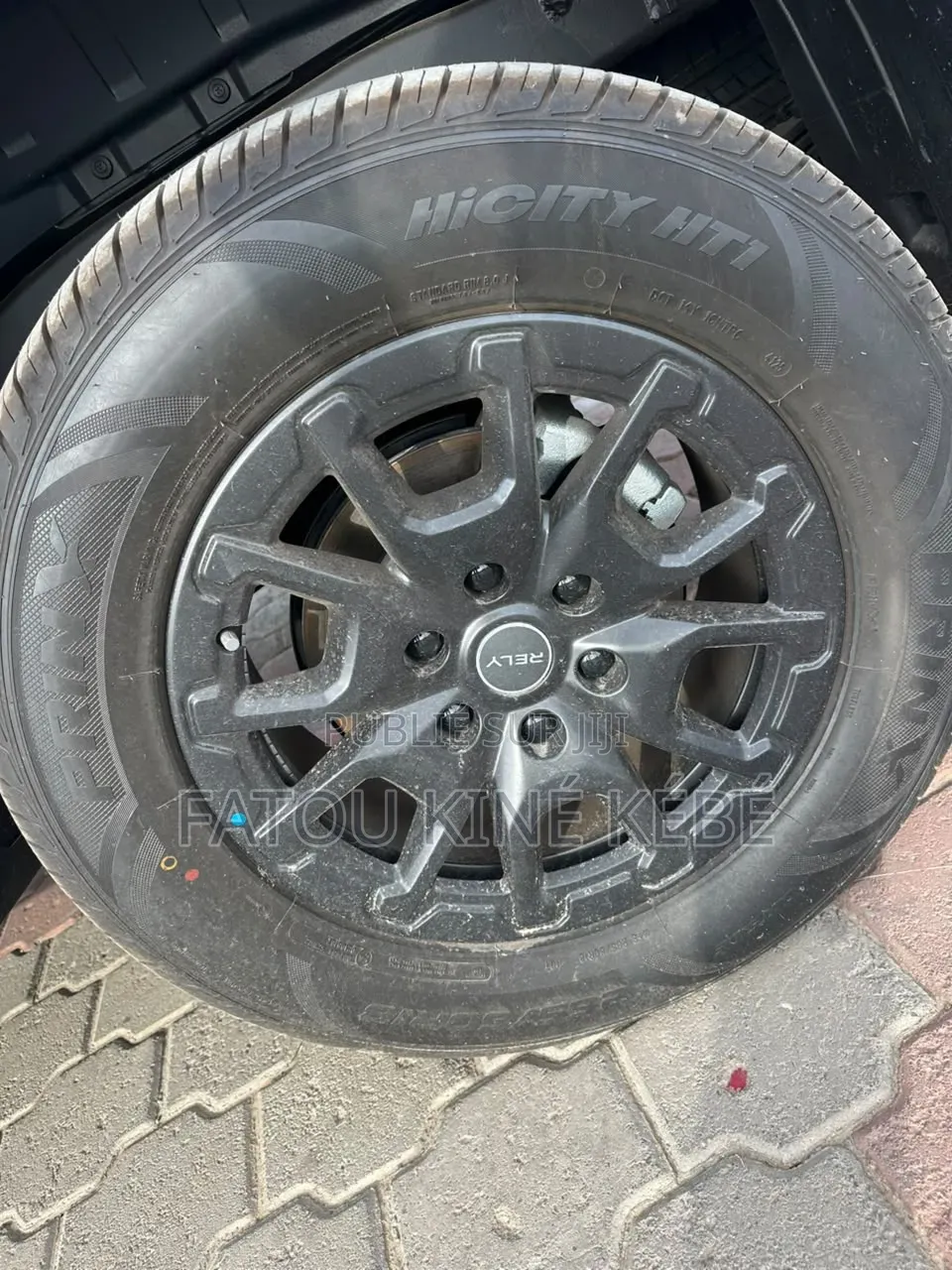 Nouveau Voiture 2025 Gris