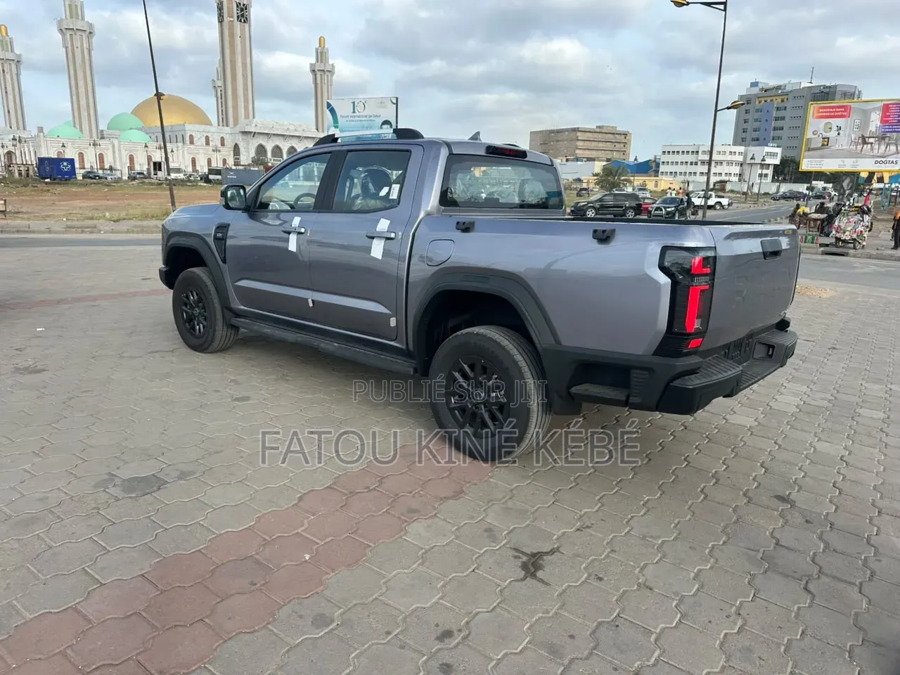 Nouveau Voiture 2025 Gris
