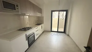 4chbre Villa dans Aparament À Vendre, Dakar Plateau à Vendre