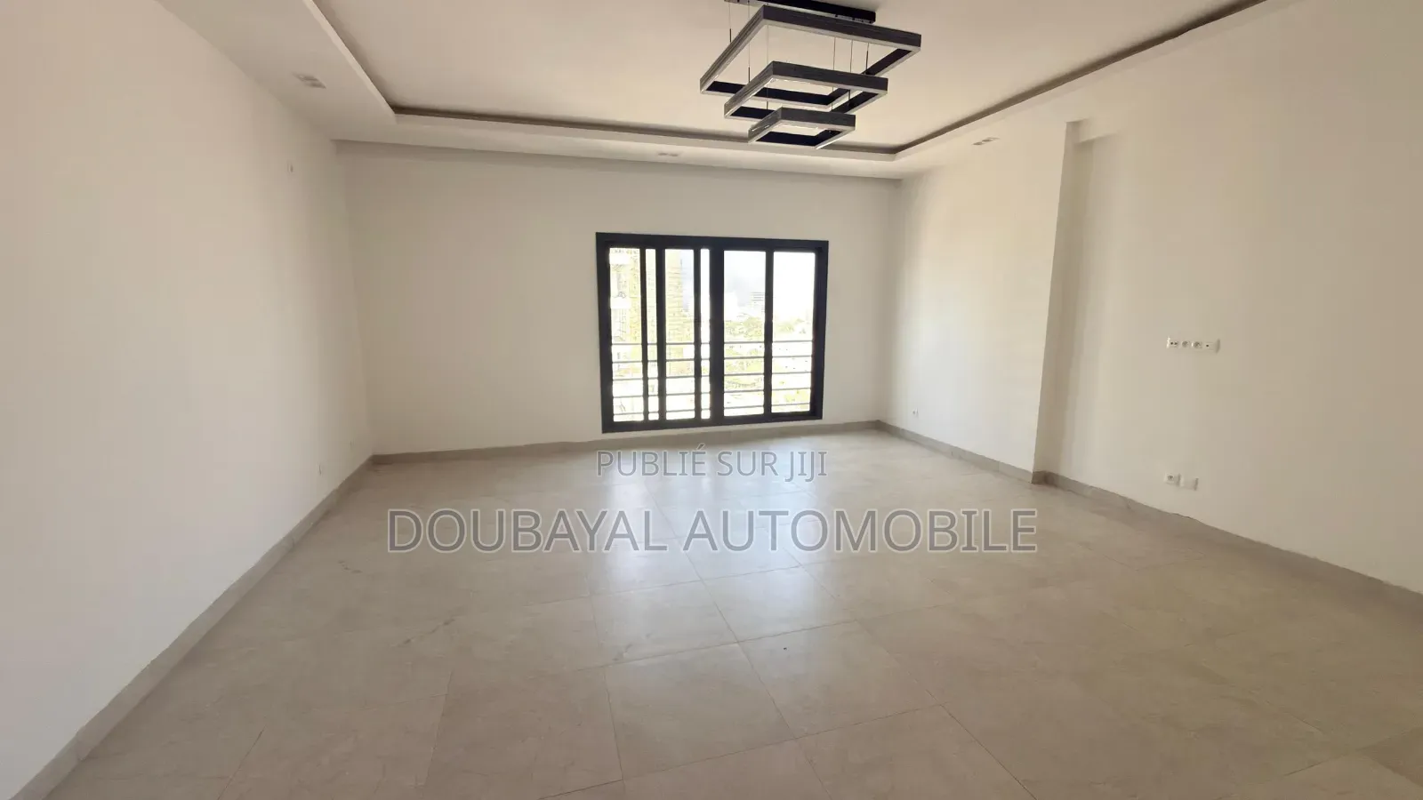 4chbre Villa dans Aparament À Vendre, Dakar Plateau à Vendre