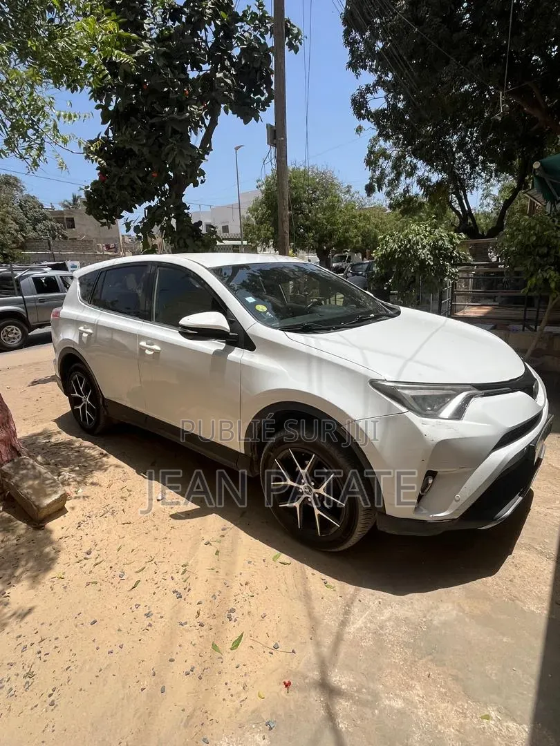 Toyota RAV4 2017 Blanc