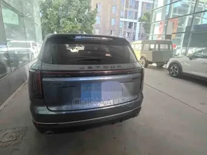 Jetour X70 Plus 2025 Gris