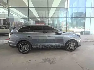 Jetour X70 Plus 2025 Gris