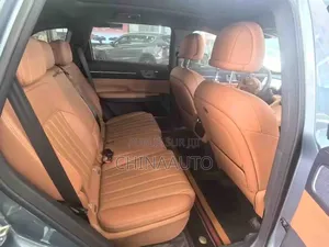 Jetour X70 Plus 2025 Gris