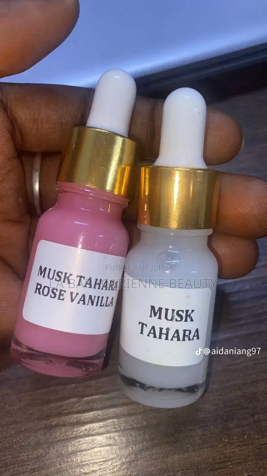 Parfum Et Huile