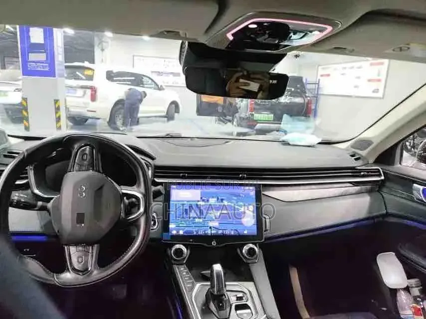 Lynk & Co 05 2022 Noir