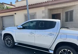 Mitsubishi L200 2022 Blanc