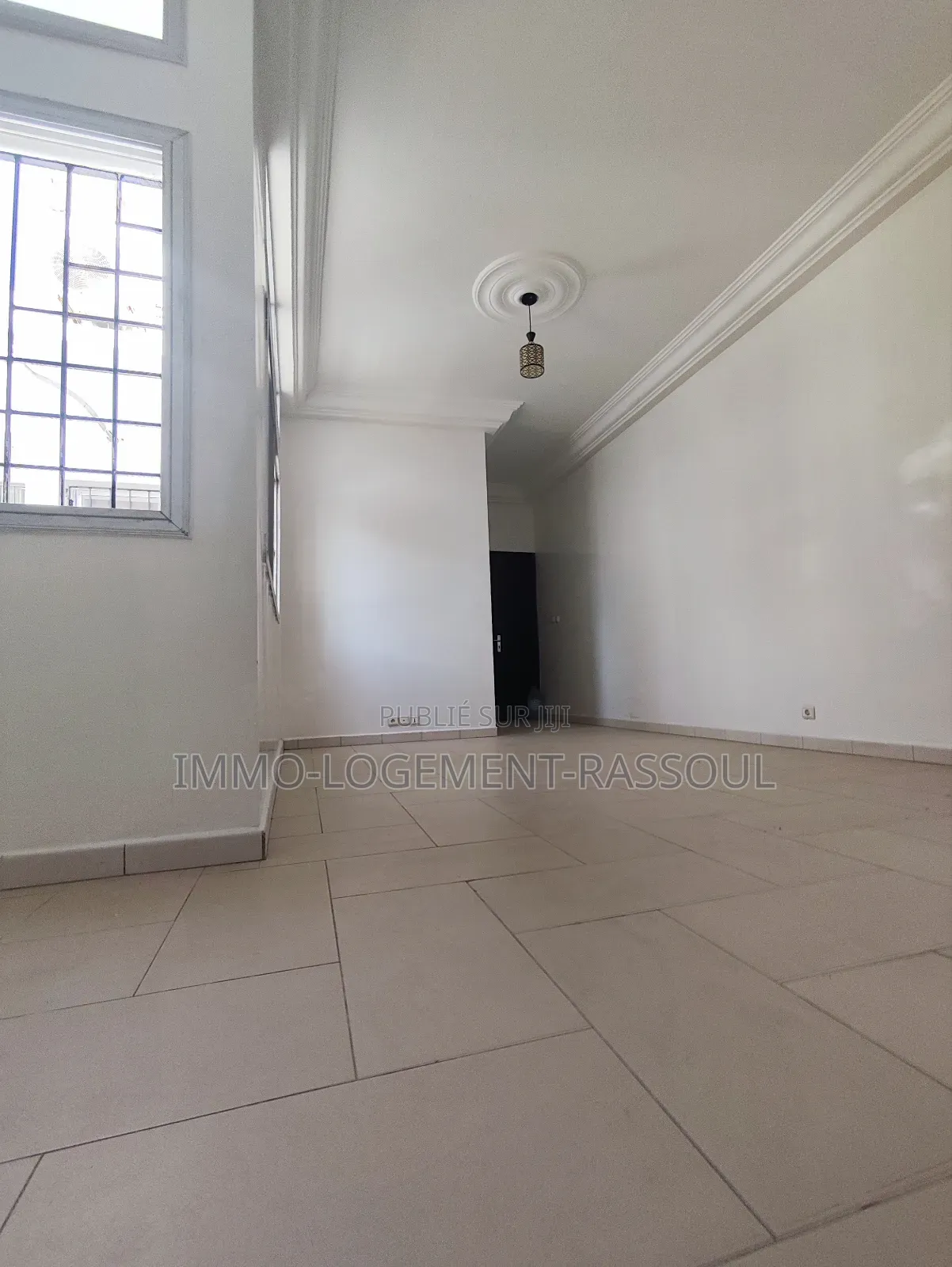 1chbre Appartement dans , Yoff à Louer