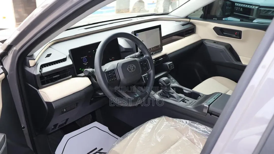 Toyota RAV4 2026 Gris