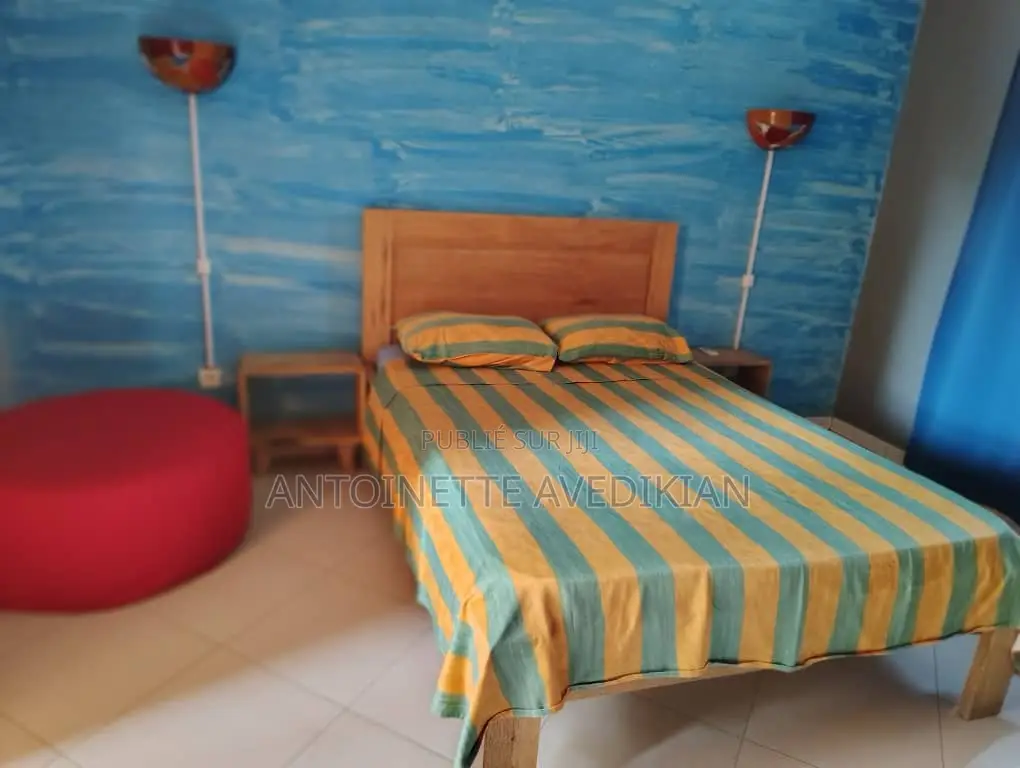 Auberge À Vendre À Joal