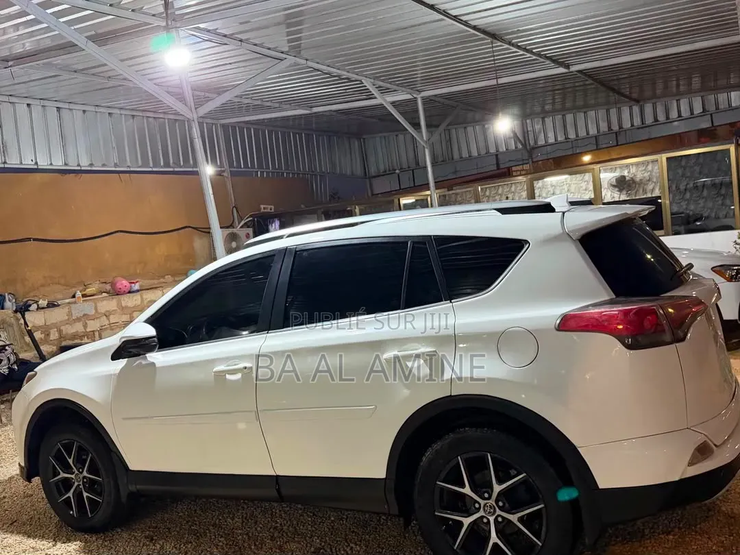 Toyota RAV4 2016 Blanc