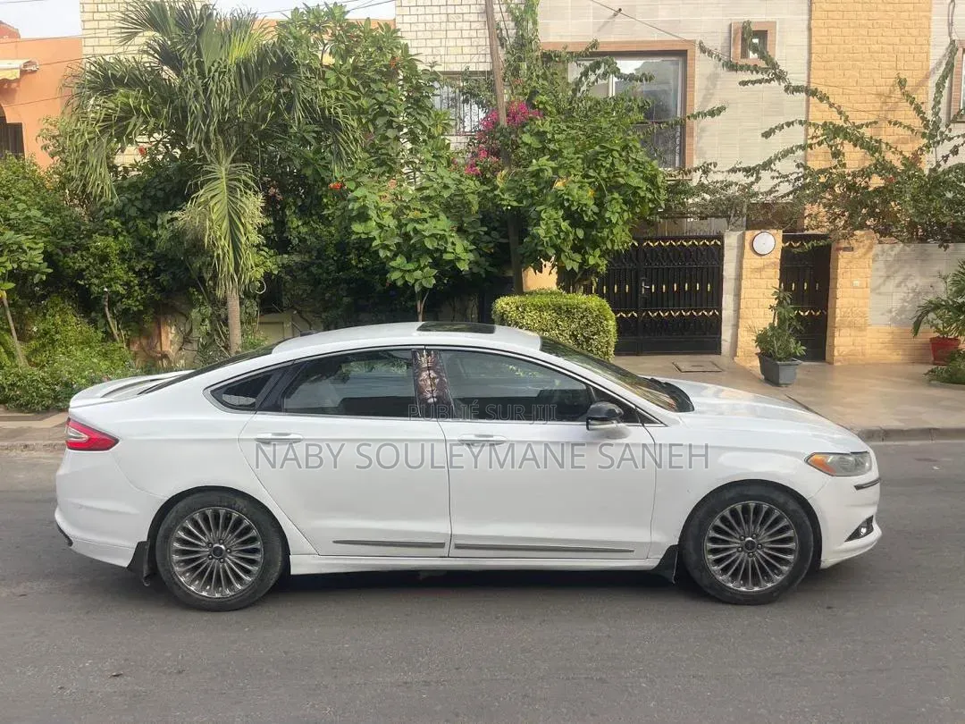 Ford Fusion 2015 Noir