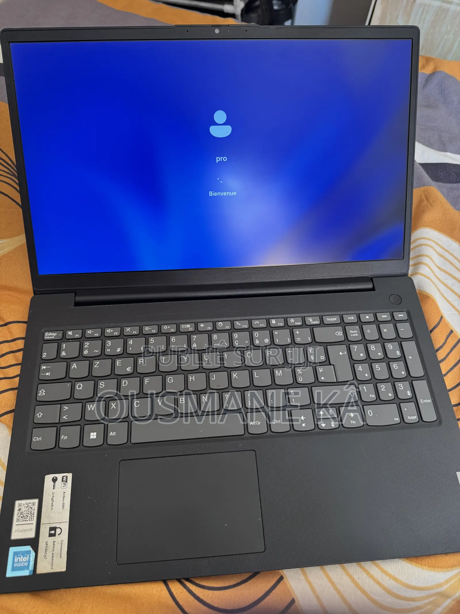 Ordinateur portable Lenovo V15-IIL 4GB Intel Celeron SSD 256GB