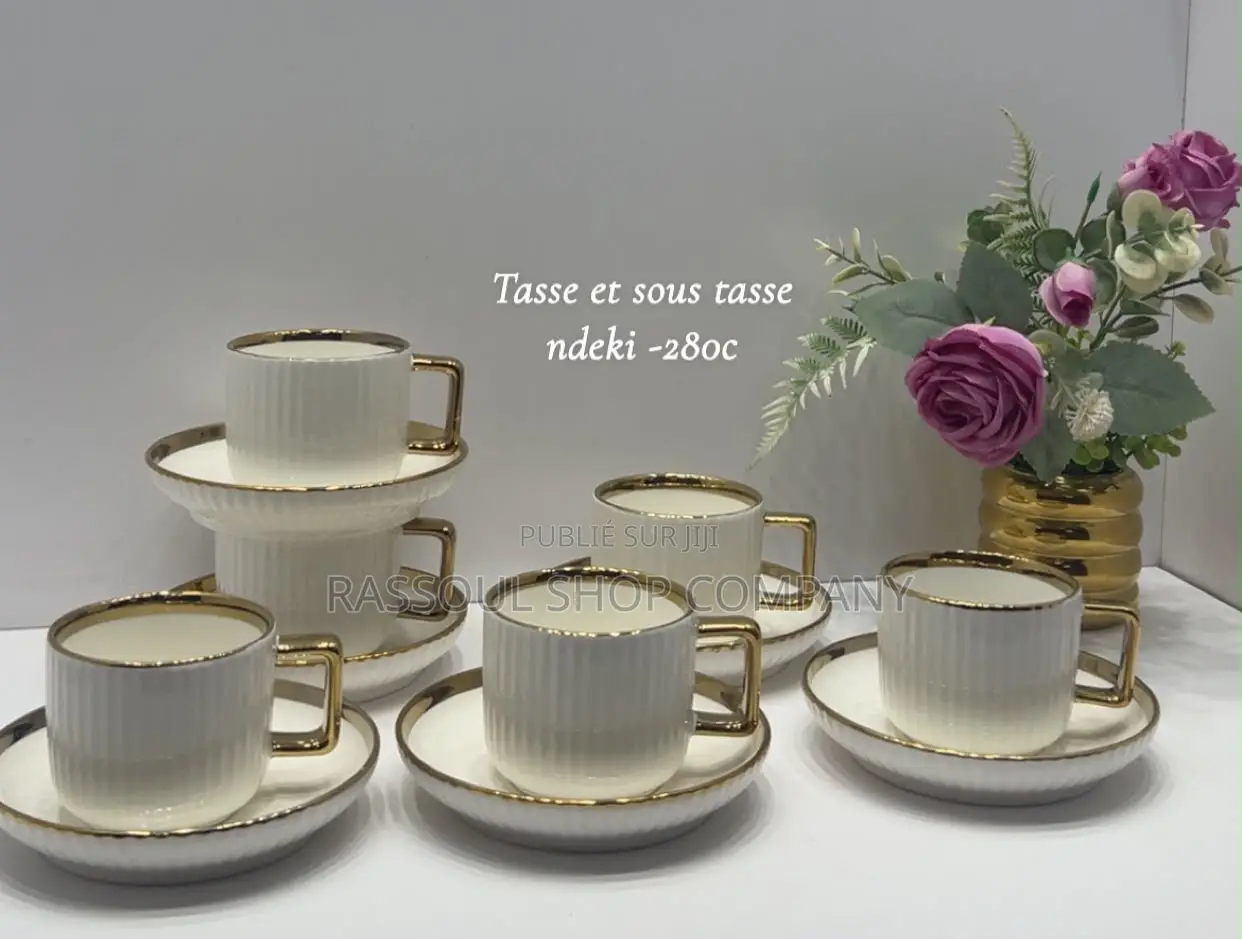Tasse Déjeuner 12 Pièces en Verre Prix:6000f