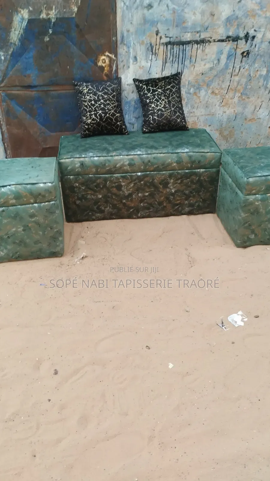 Salon a Vendre