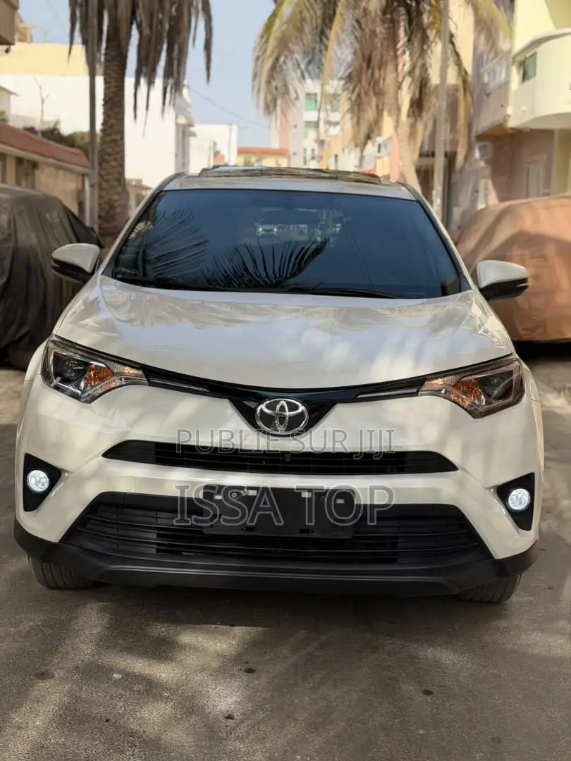 Toyota RAV4 2019 Blanc