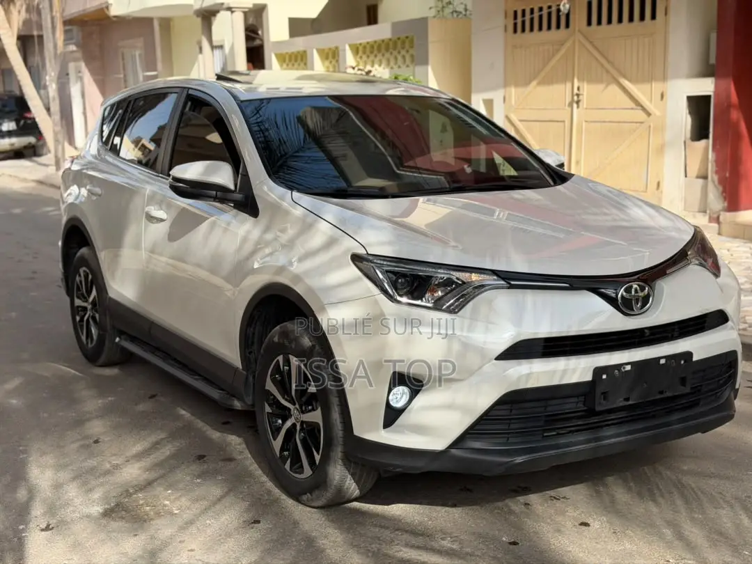 Toyota RAV4 2019 Blanc