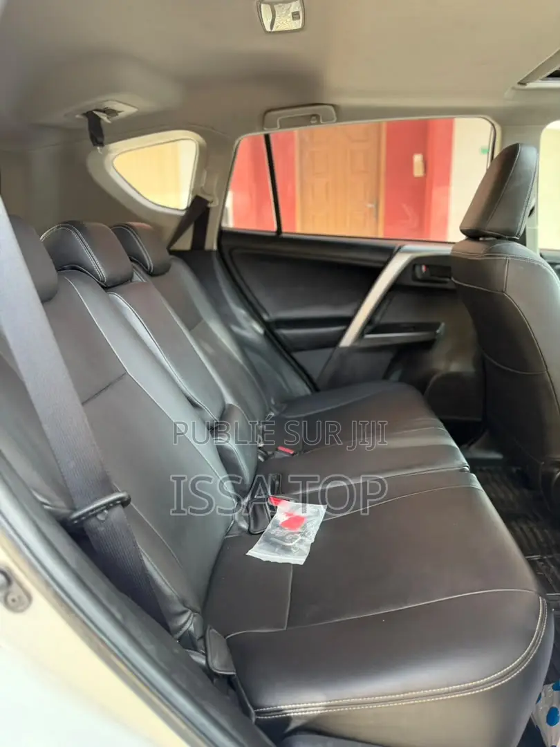 Toyota RAV4 2019 Blanc