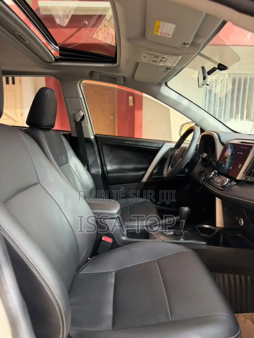 Toyota RAV4 2019 Blanc