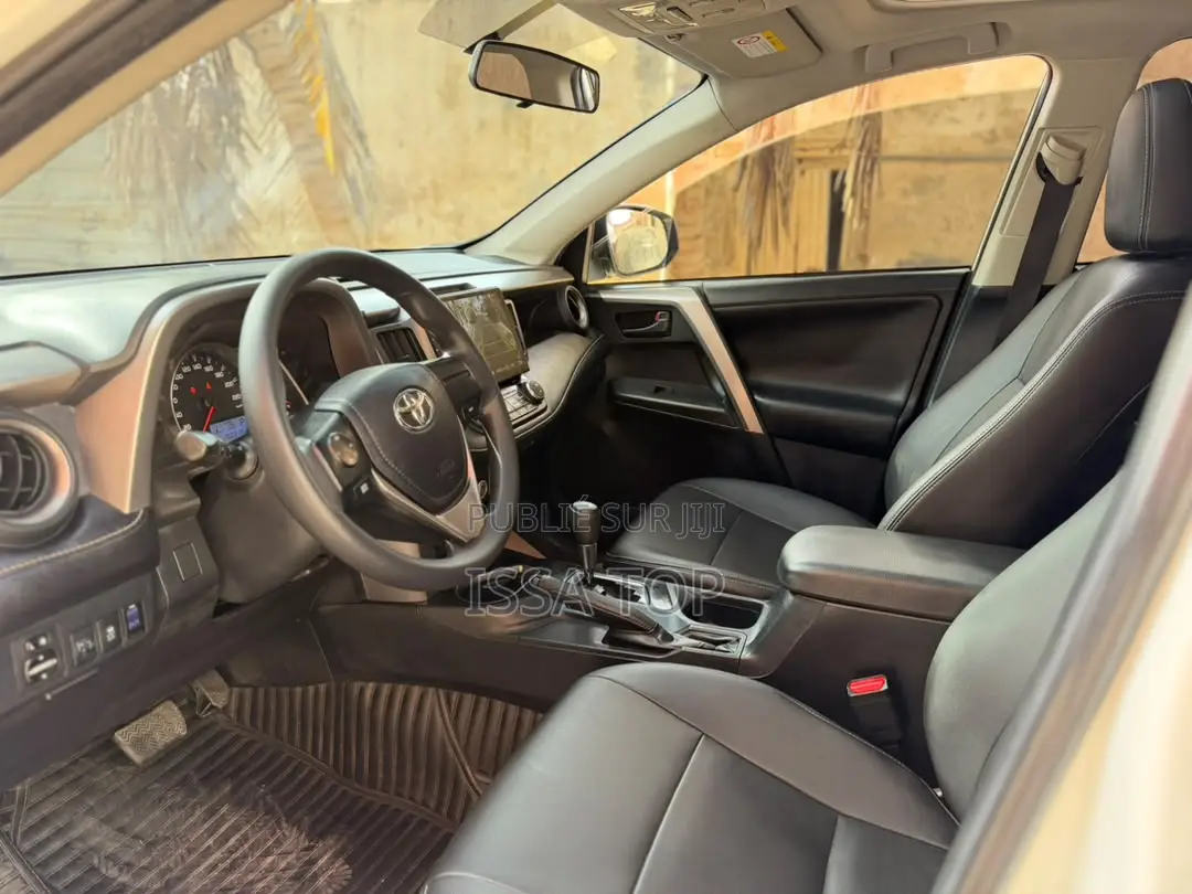Toyota RAV4 2019 Blanc