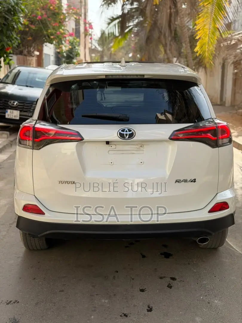 Toyota RAV4 2019 Blanc