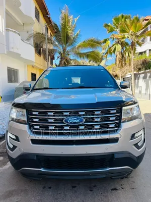 Ford Explorer 2017 Gris