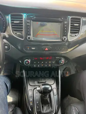 Kia Carens 2016 Gris