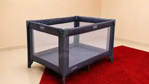 Berceau Pliable Pour Vos Bébés Venant d'Angleterre