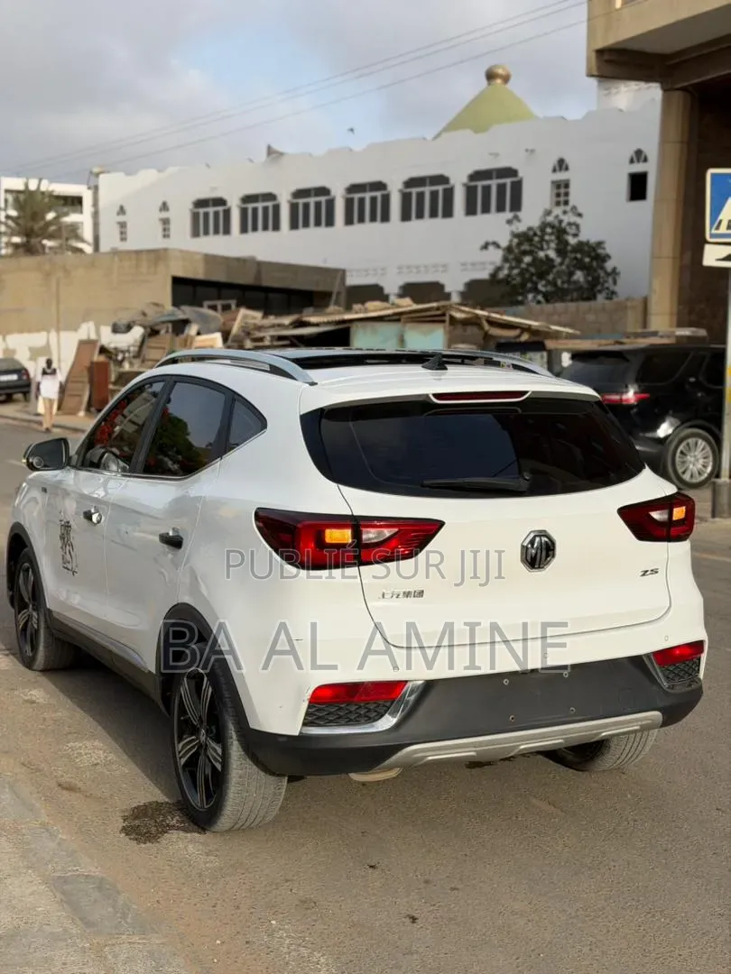 MG ZS 2018 Blanc