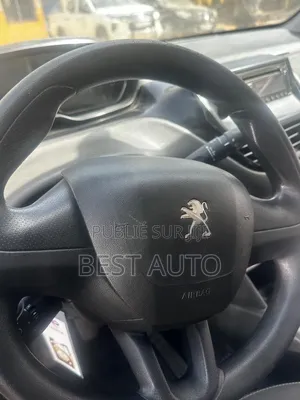 Peugeot 208 2018 Blanc