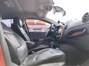 Renault Samsung QM3 1.5 Diesel FWD 2016 Orange