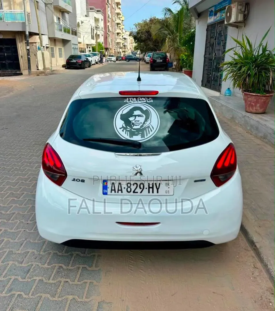 Peugeot 208 2016 Blanc