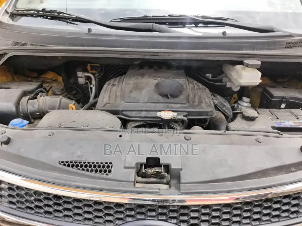Kia Carnival 2016 Gris