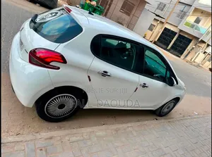 Peugeot 208 2016 Blanc
