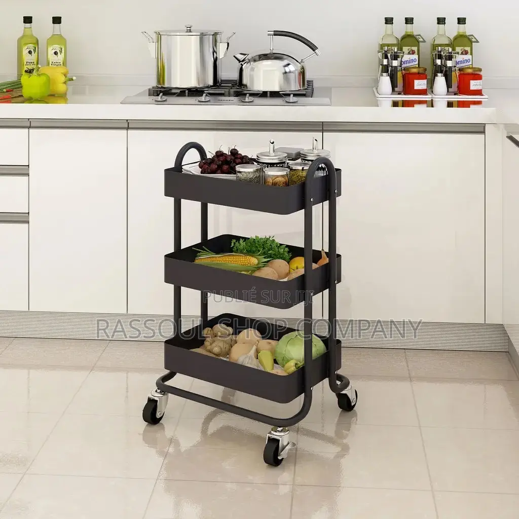 Étagère en Fer Prix:6500f Contact WhatsApp