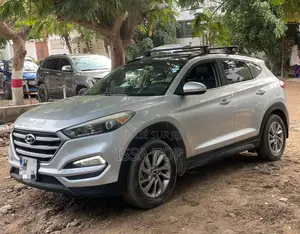 Hyundai Tucson 2016 Gris