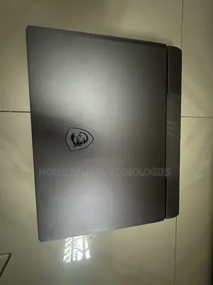 Nouveau Ordinateur portable MSI 32GB AMD Ryzen SSD 2T