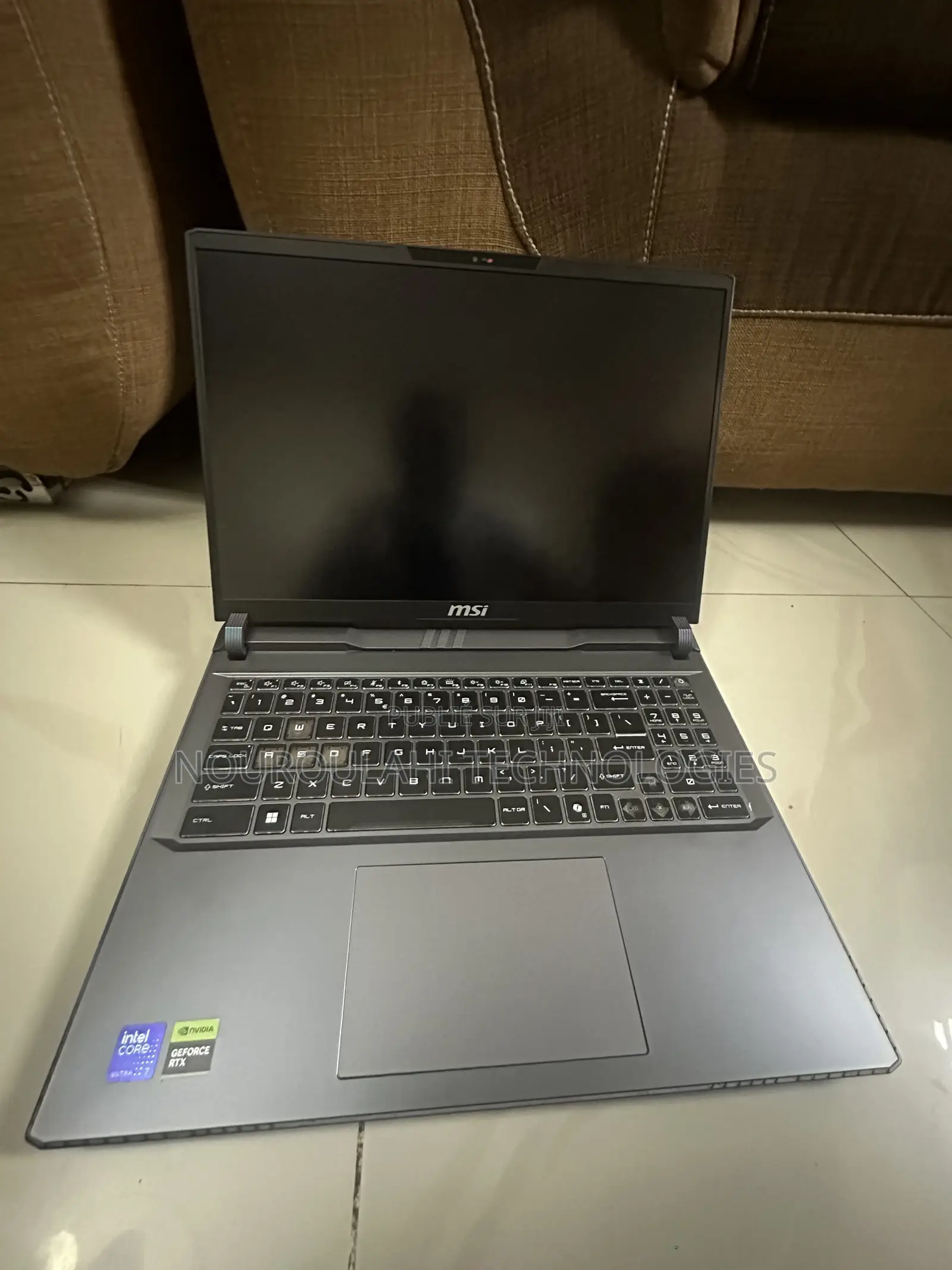 Nouveau Ordinateur portable MSI 32GB AMD Ryzen SSD 2T