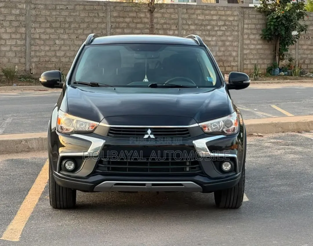 Mitsubishi RVR 2016 Noir Mat