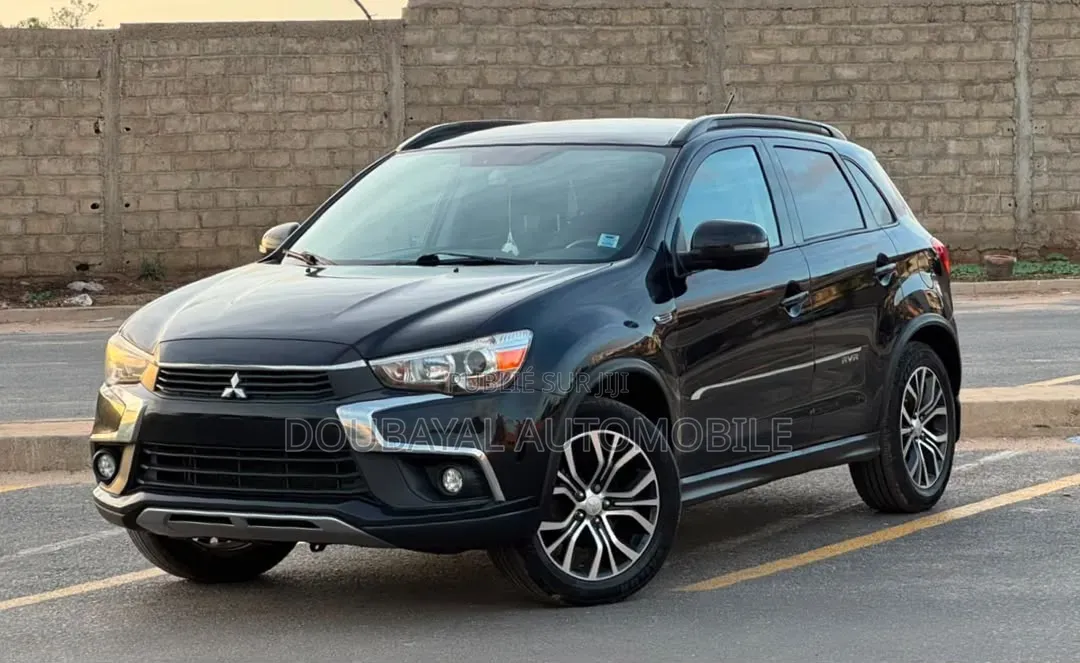 Mitsubishi RVR 2016 Noir Mat